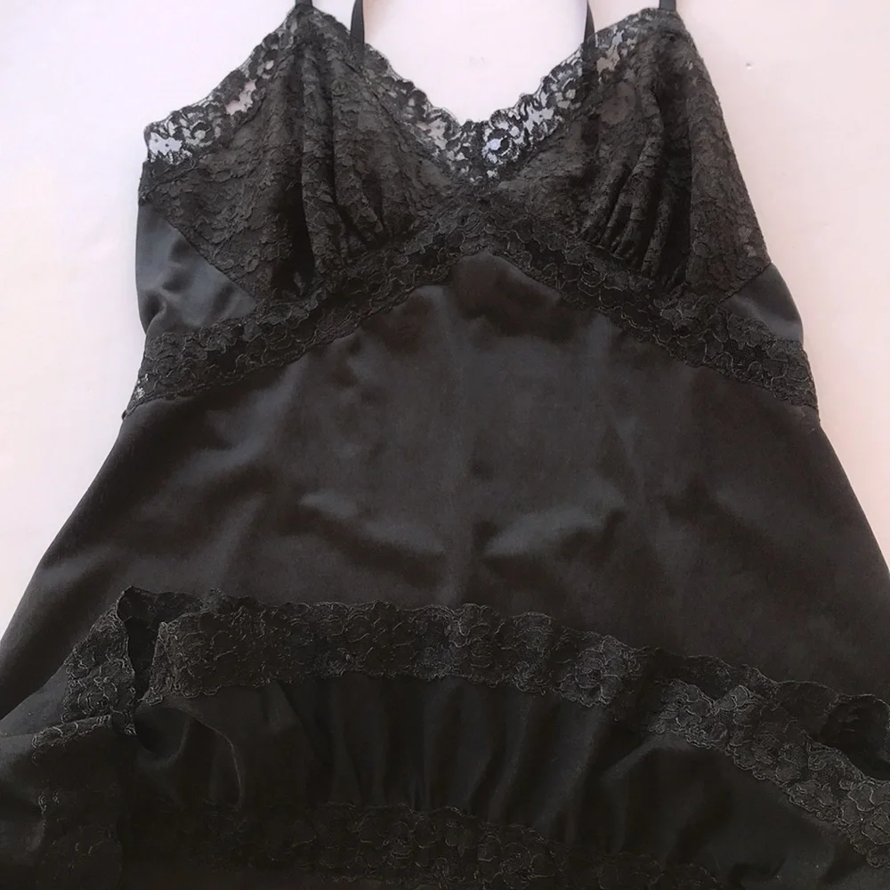 True Vintage 50’ Black Goth Sexy Magic Rare Girly Coquette Lace Tulle Vampire 36 - Picture 9 of 17